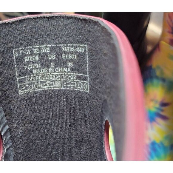 BOGS Tie Dye Rubber Rain Boots 2 - Picture 8 of 8